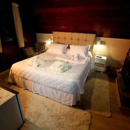 Pousada Alpes Santo Antônio do Pinhal Habitación foto